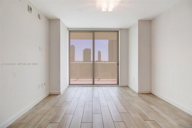 Photo - 1600 SW 1st Ave Unit 713