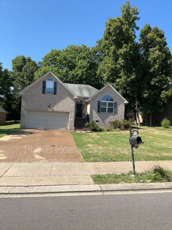 3732 Montgomery Way