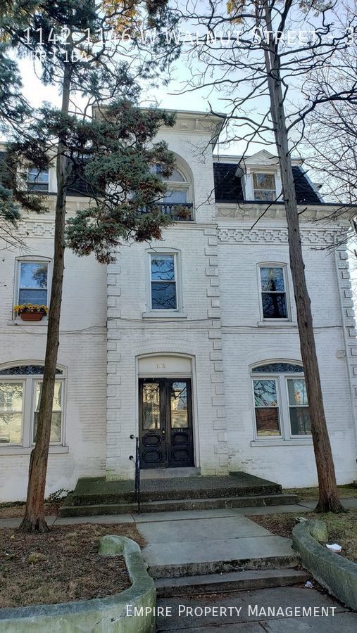 Building Photo - 1142-1146-1146 Walnut St Unit 3W Rental