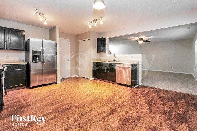 Photo - 2848 Ludwig Dr