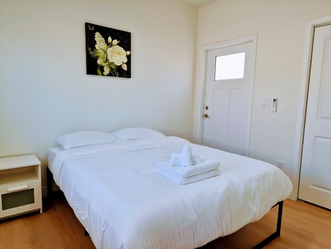 Photo - 1567 Rebel Way