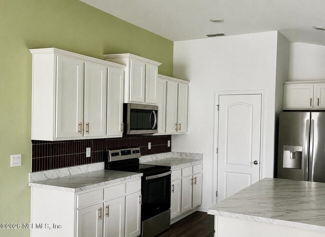 Photo - 12450 Russian Olive Rd