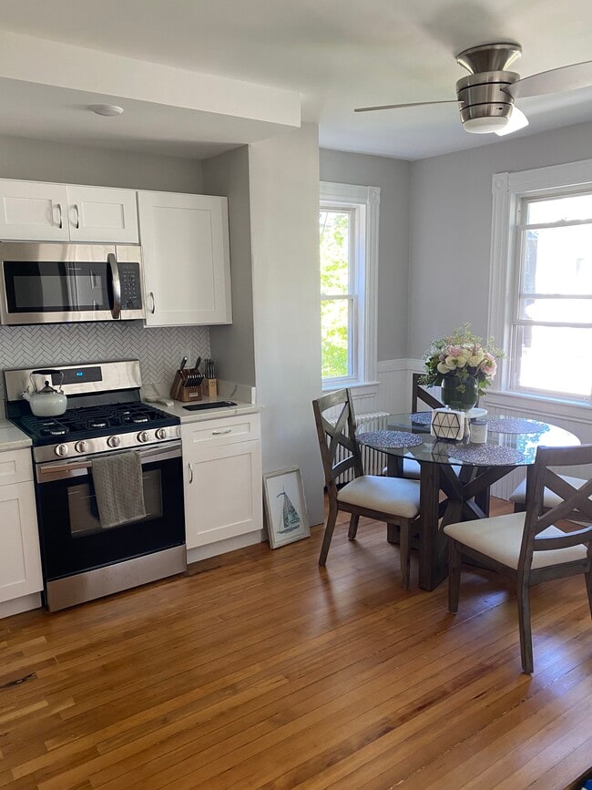 Photo - 83 Brook St Unidad 2R