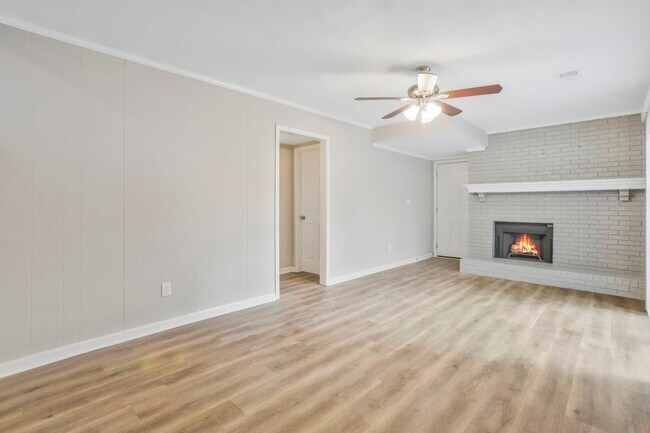 Photo - 4418 Newcastle Cir