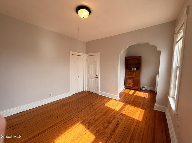 Photo - 531 Hamilton St Unit 2