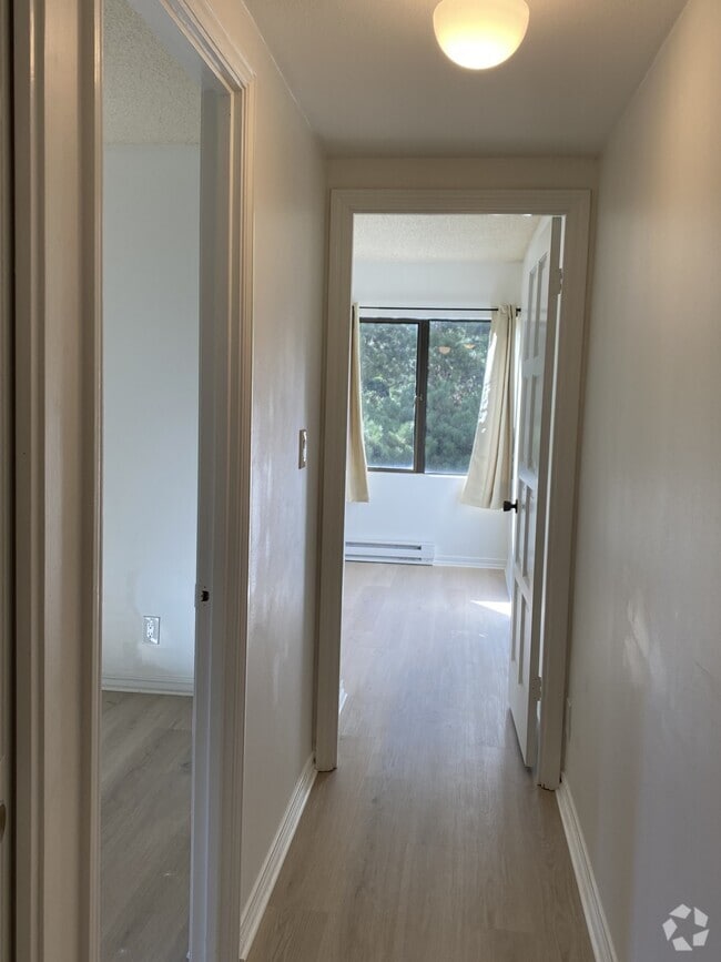 Building Photo - 2211 SW 1st Ave Unit 306 Rental