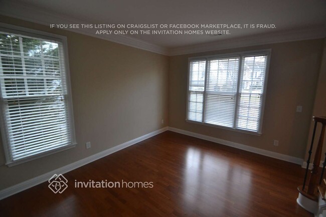 Photo - 1451 Heatherglade Ln