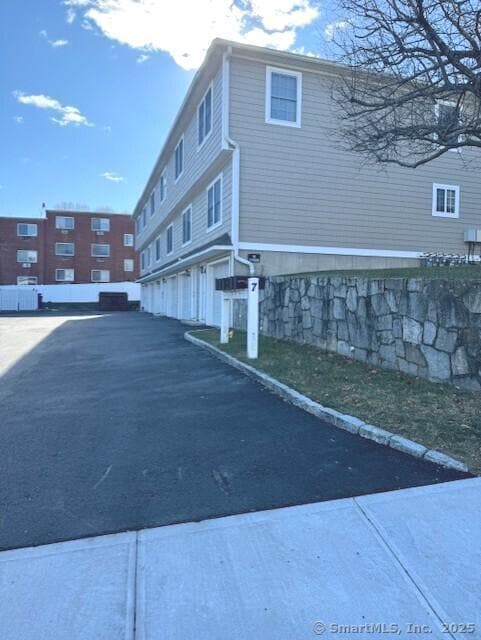 Photo - 7 Dover St Unit 5