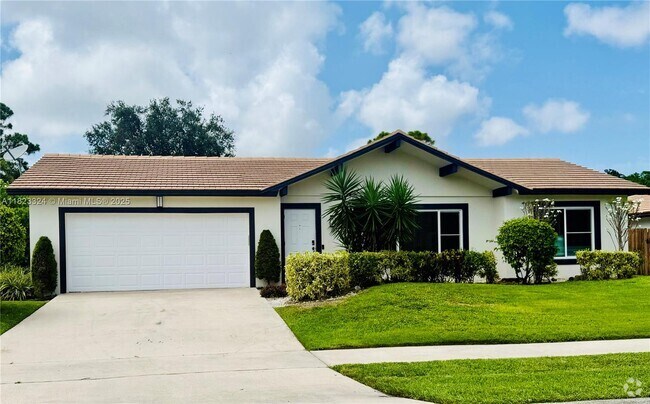 Building Photo - 2411 NW 31st St Rental