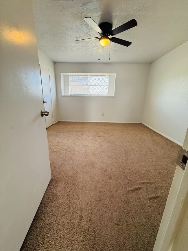 Photo - 7071 Chasewood Dr Unit True
