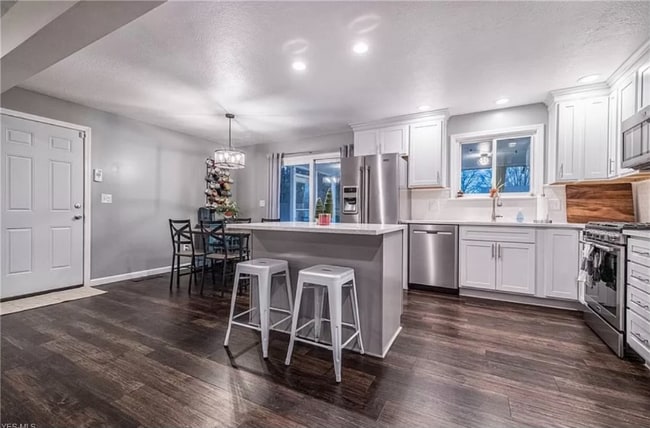 Photo - 369 Whittier Ave NW