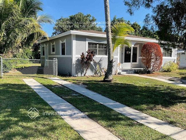 Photo - 15321 NE 10th Ave