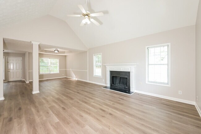 Photo - 9385 Eagles Landing Dr