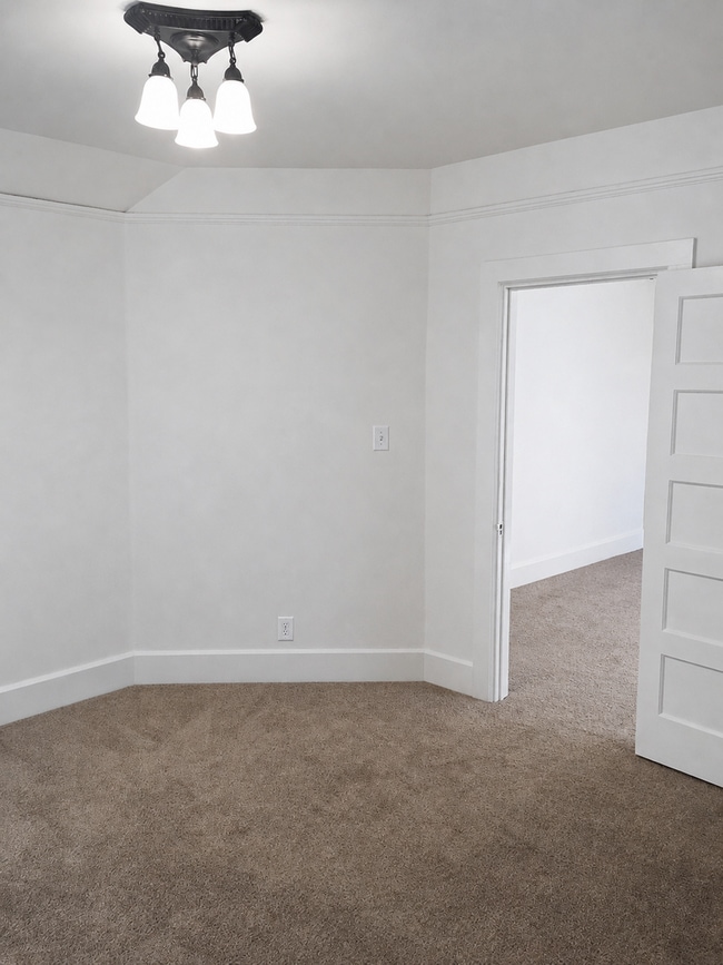 Photo - 267 W Park Row Ave Unit B