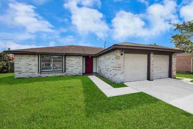 Photo - 1911 Hammerwood Dr
