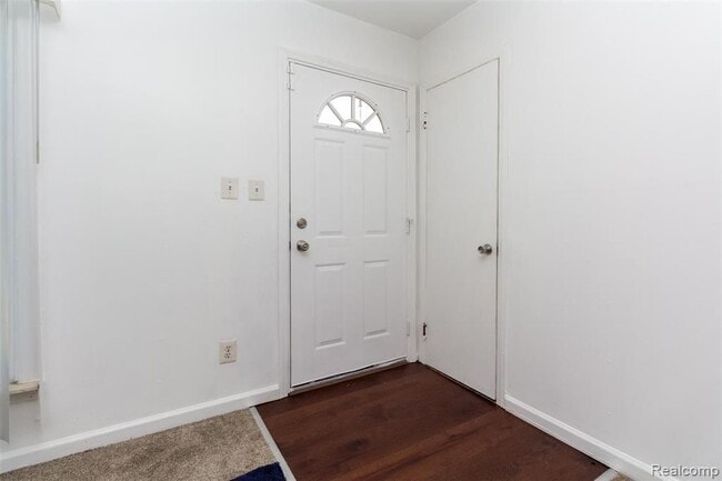 Photo - 21503 Eastwood Blvd