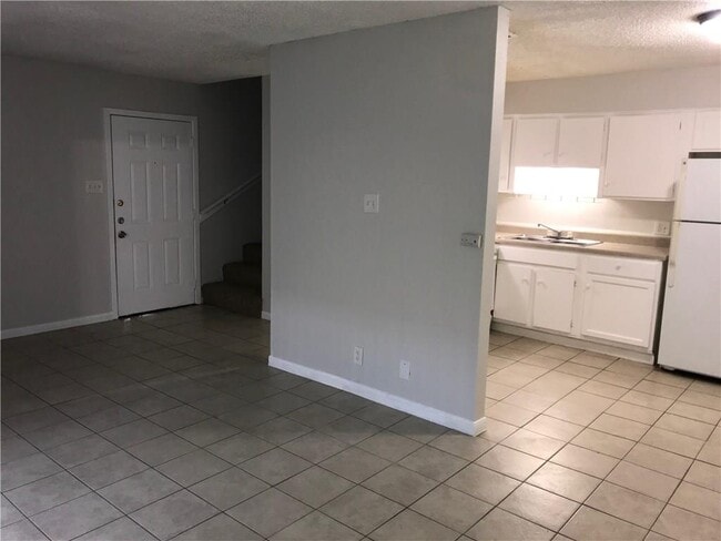 Photo - 4902 West Gate Blvd