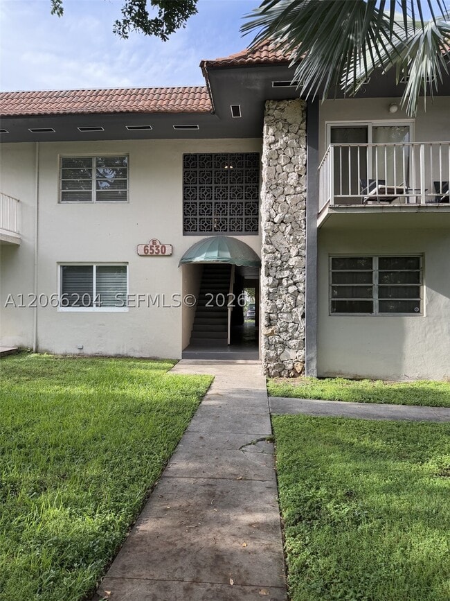 Photo - 6530 Lake Patricia Dr Unit E17