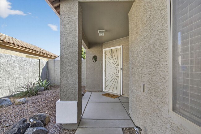 Photo - Gilbert Living with Private Pool