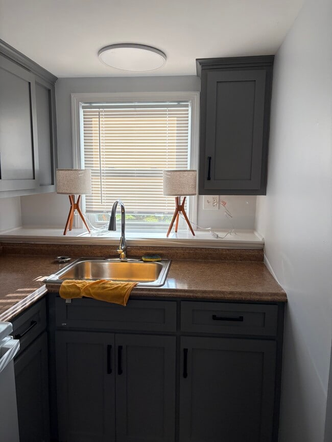 Building Photo - 30 Pinecrest Ave Unit Pinecrest Coming Soon