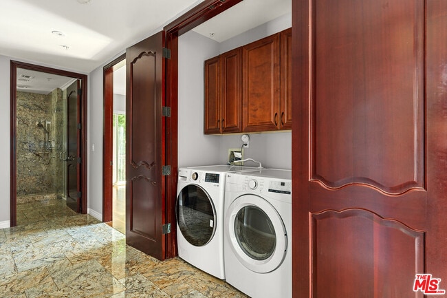 Photo - 632 Kings Rd Unidad 202
