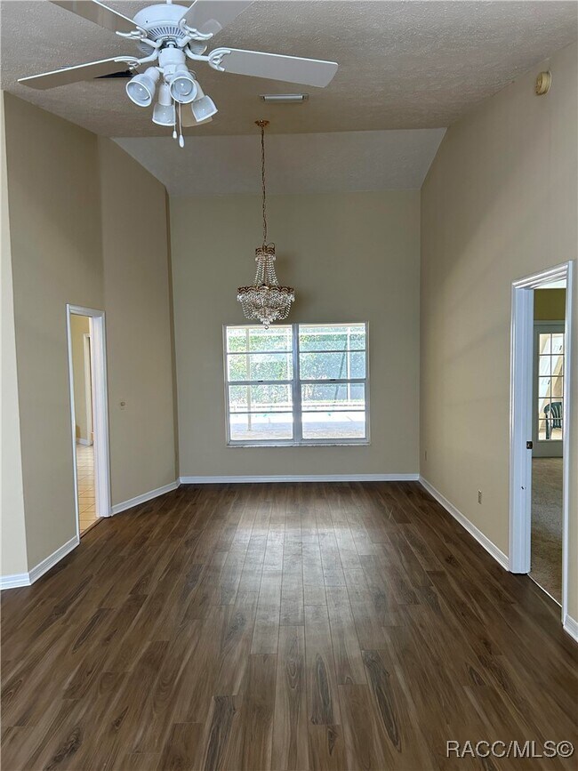 Photo - 3937 W Featheredge Ct