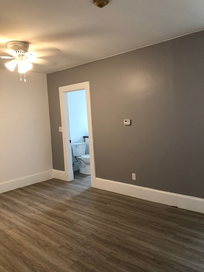 living room - 165 W Emerson St Unit Apartment #4