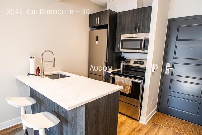 Photo - 3546 Rue Durocher Unit 3D