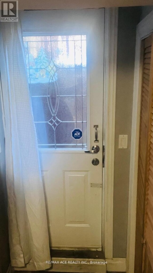 Photo - 36 Murray Ave