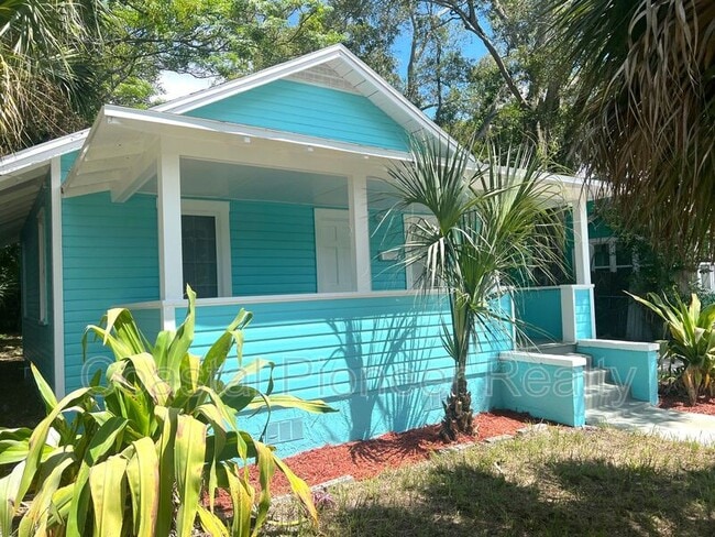 Photo - 1908 35th St S