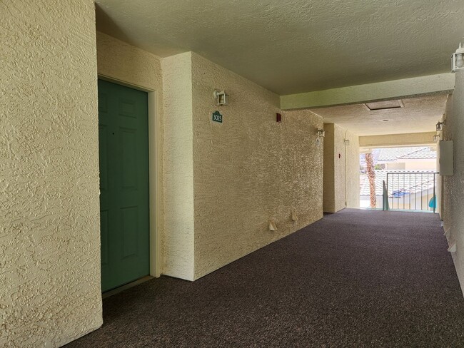 Photo - 3 RD FLOOR CONDO FOR RENT