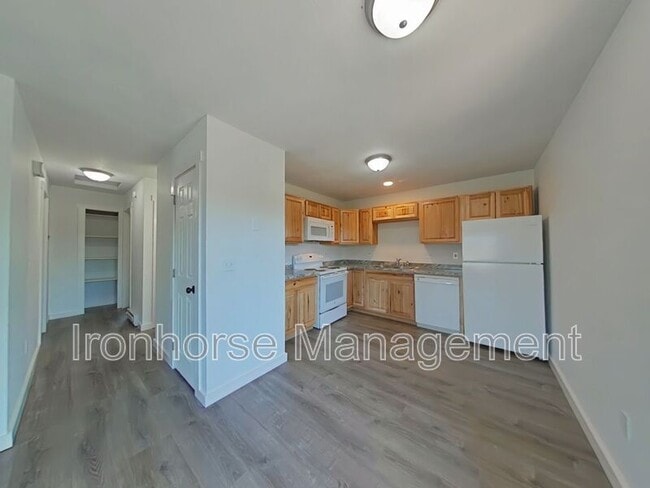 Photo - 119 S 15th Ave Unit #3