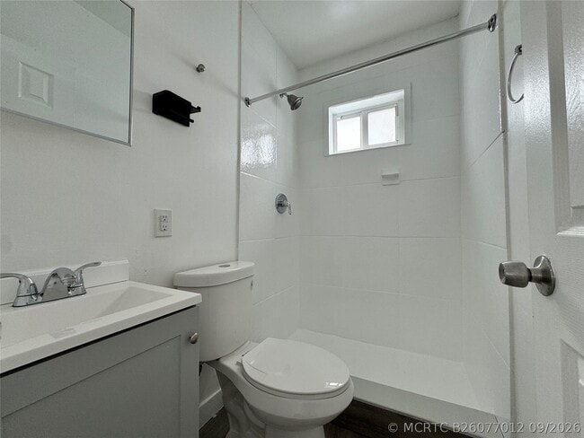 1857 Madison St Unit 2