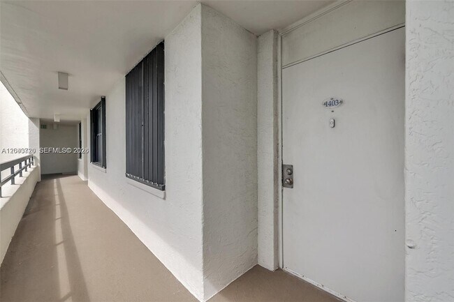 9650 S Ocean Dr Unit 1403