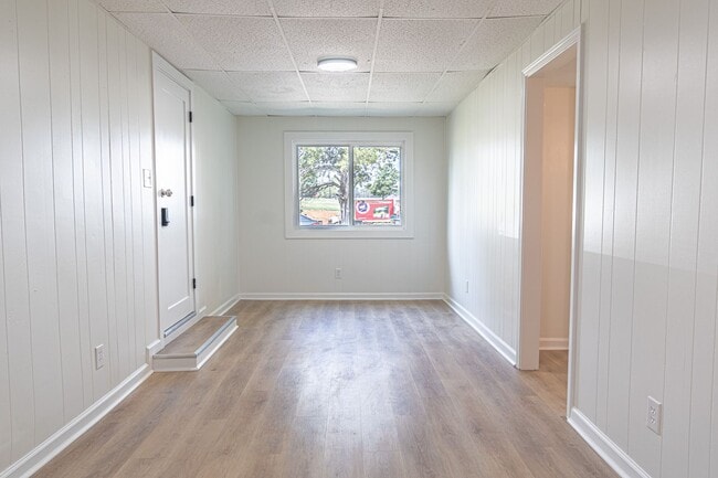 Photo - KY-150 Pembroke Oak Grove Rd Unidad Apt 1