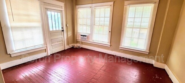 Photo - 320 N Barcelona St Unit 3