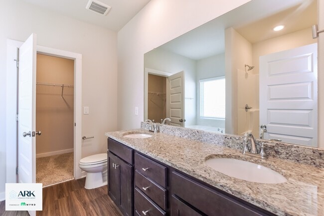 Photo - 26289 Beech Grv Ln NW