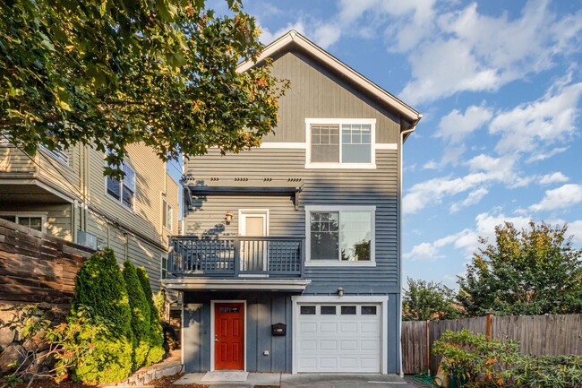Building Photo - 4Bd/3.5Ba Seattle House