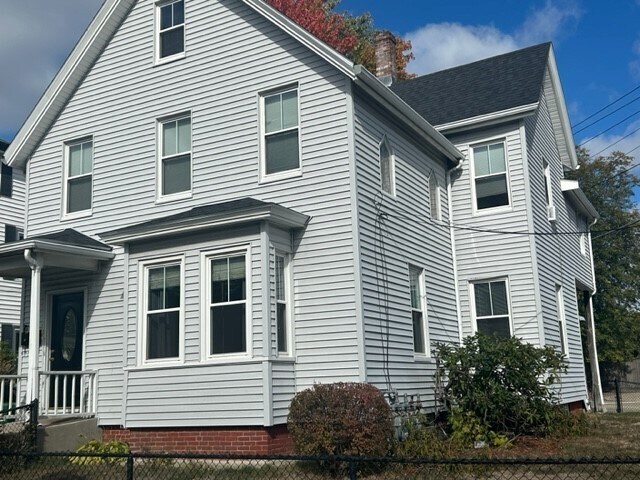 Photo - 72 Bower St Unit 72 Bower Street #2