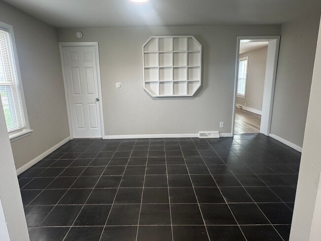 Photo - 3 Bedroom 1 Bath, Single Family Home, Lyell - Otis Neighborhood!