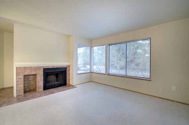 Photo - 1270 Bellevue Way NE Unit 8