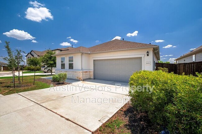 Photo - 1008 Moose Rd