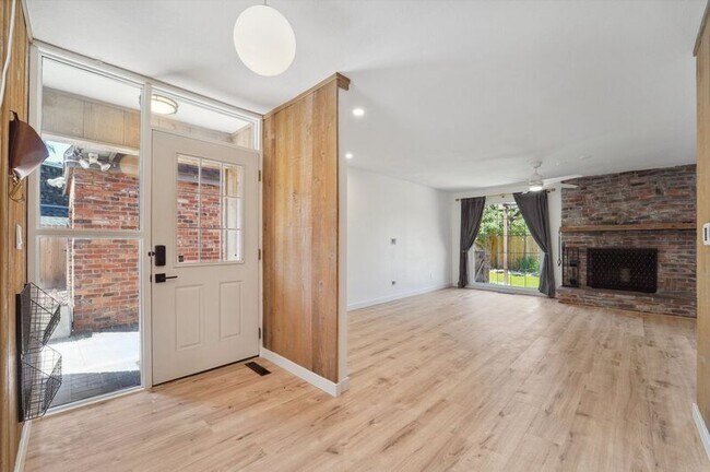 Photo - 5145 Santa Clara Pl Unit A