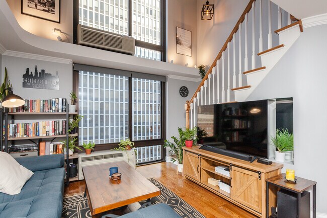 Photo - 1221 N Dearborn St Unidad 1008N