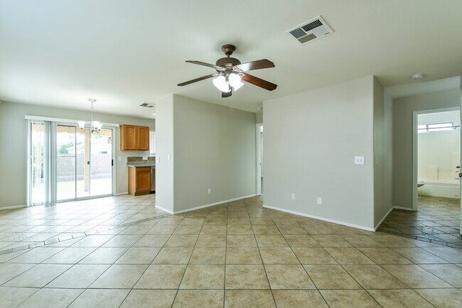 Photo - 3229 W Abraham Ln