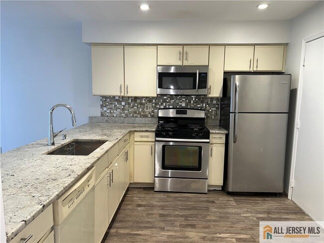 Photo - 111 Wisbech Pl