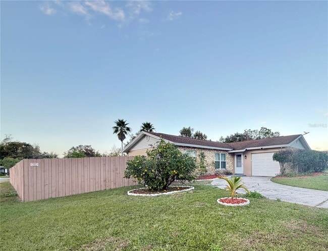 Photo - 411 Parson Brown Way