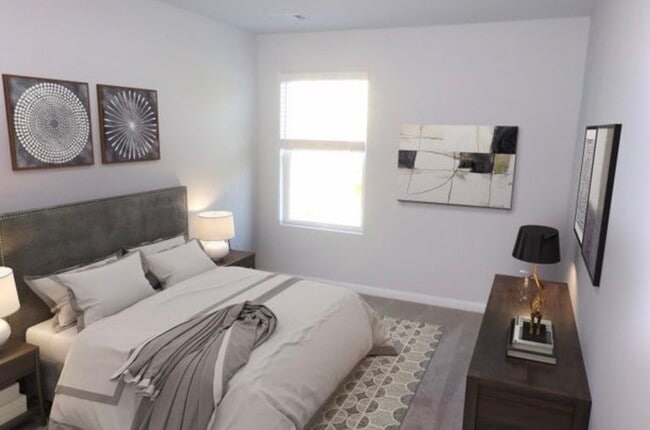 Photo - 418 Oakwood Dr NW