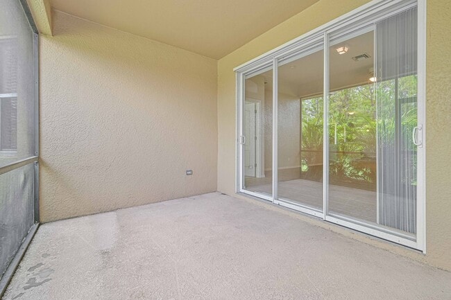 Photo - ** NOW AVAILABLE ** Villa in Bella Terra - 2bed/2 bath plus den