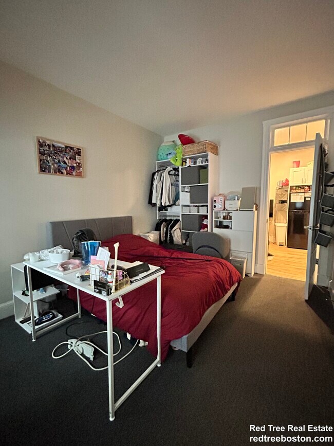 Photo - 845 Beacon St Unidad 304